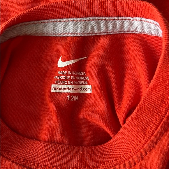 Nike Kids' Multicolor T-Shirt/Shorts/One piece fleece Collection- 7 pieces total - Picture 9 of 9